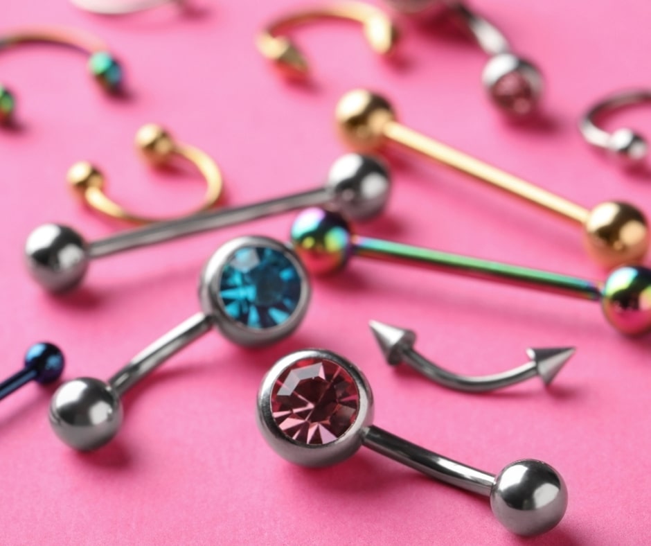 pierced-featured pierced-featured